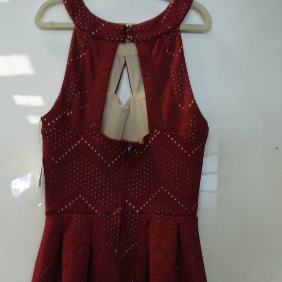 Juniors' Laser-Cutout Halter Fit & Flare Dress - Picture 4 of 4
